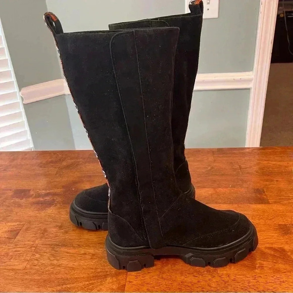 New Farm Rio Anthropologie tall black suede lug sole boots embroidered back sz 7 - Picture 7 of 13